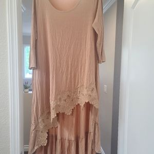 Gimmicks by BKE 3/4 Sleeve Tunic